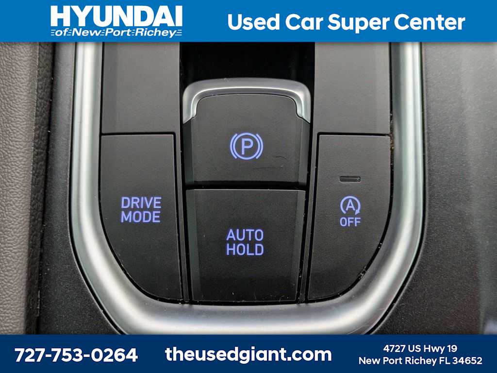 Thumbnail: 2020 Hyundai Santa Fe - 25