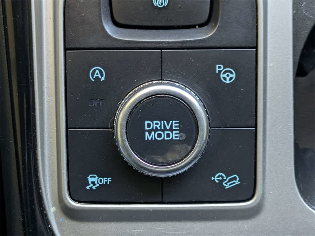 Thumbnail: 2021 Ford Explorer - 36