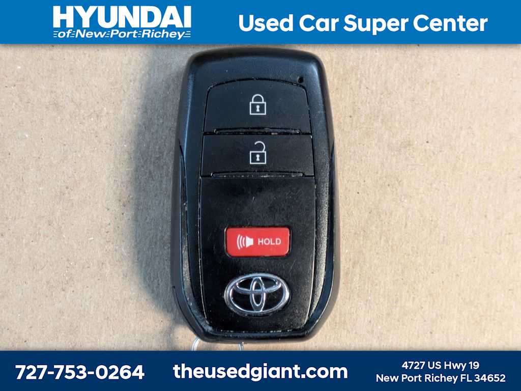 Thumbnail: 2024 Toyota Tacoma - 34