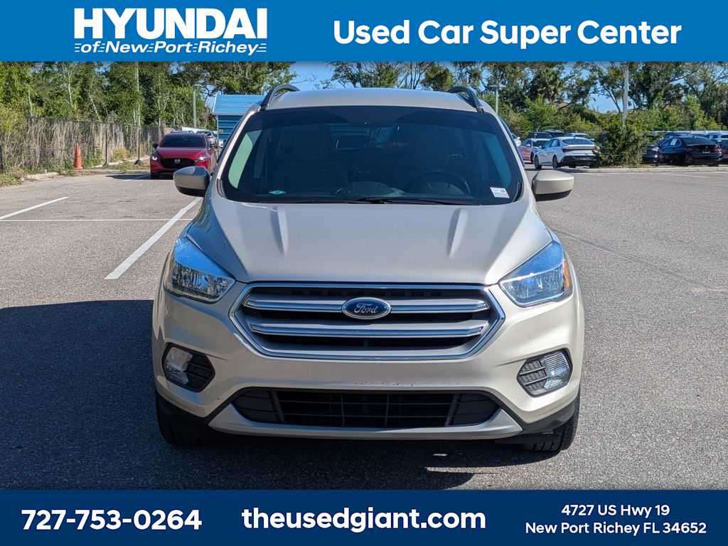 Thumbnail: 2018 Ford Escape - 8