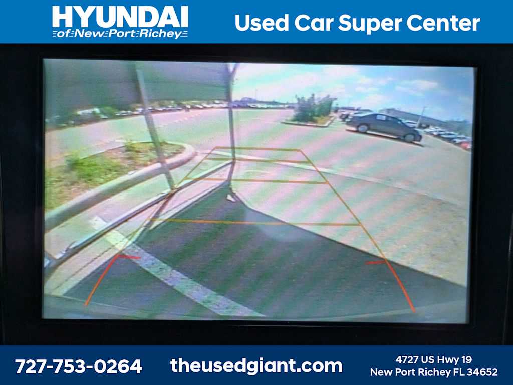 Thumbnail: 2018 Chevrolet Traverse - 28