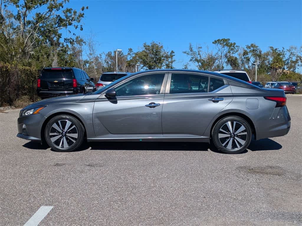 Thumbnail: 2021 Nissan Altima - 2