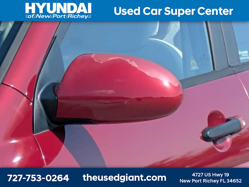 Thumbnail: 2009 Hyundai Accent - 11
