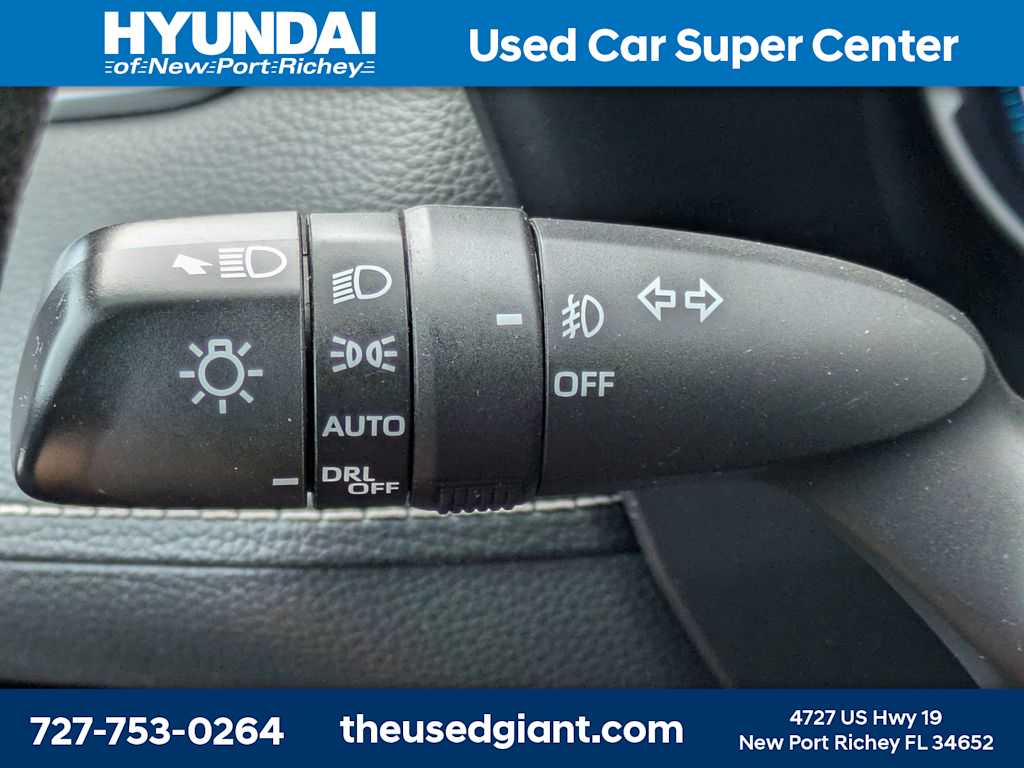 Thumbnail: 2024 Toyota RAV4 - 33