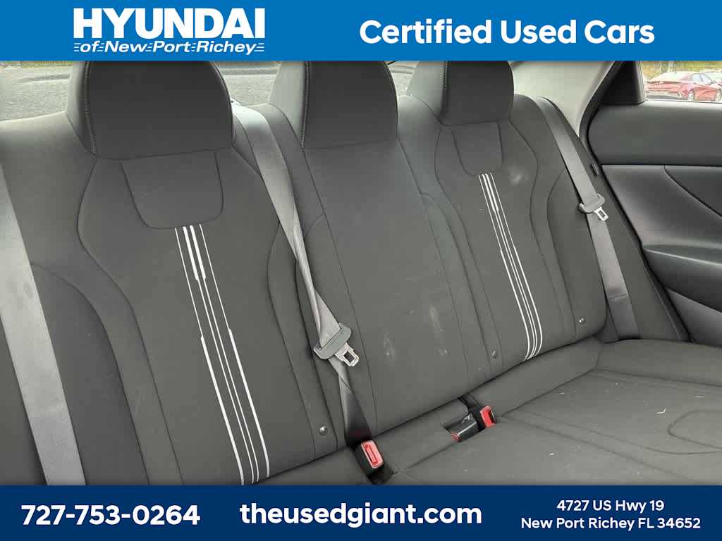 Thumbnail: 2024 Hyundai Elantra - 8