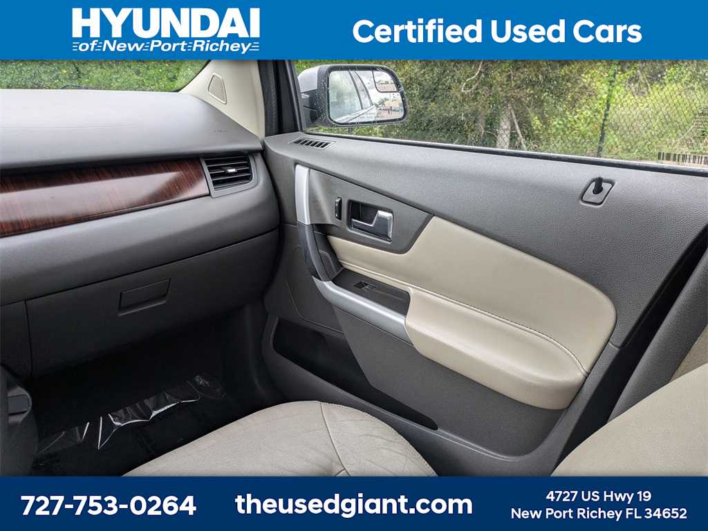 Thumbnail: 2014 Ford Edge - 20