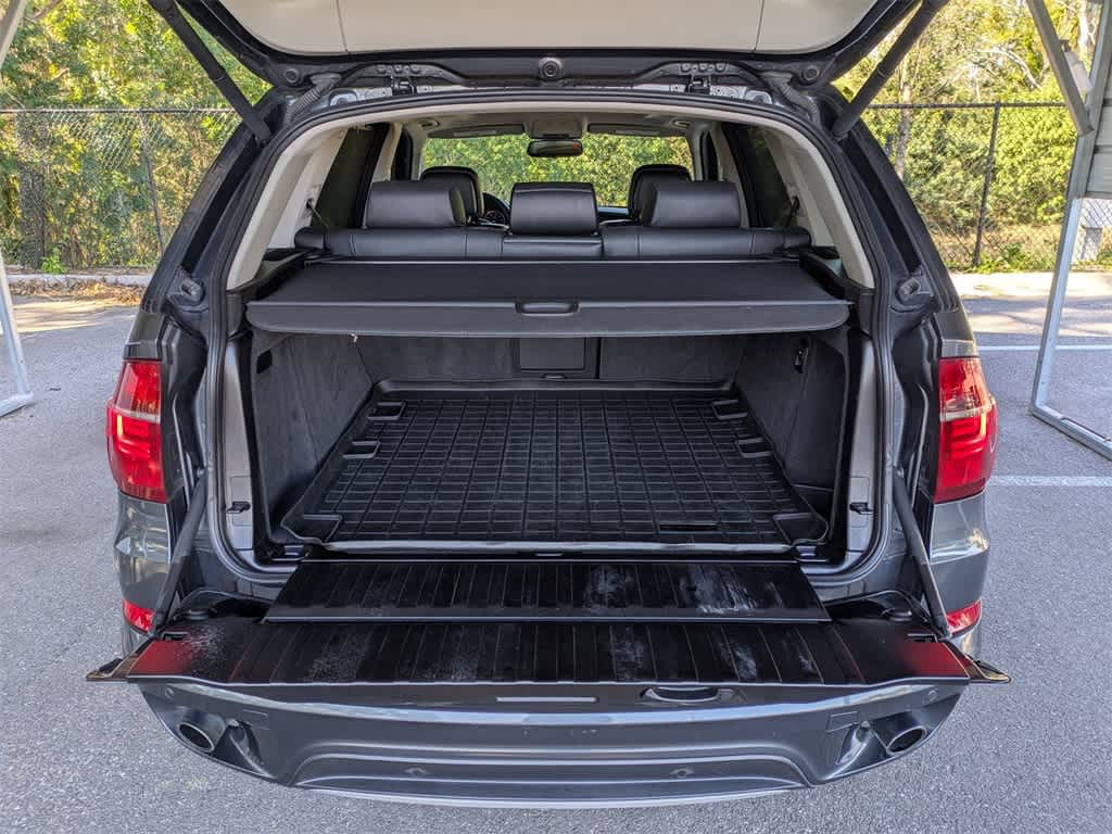 Thumbnail: 2012 BMW X5 - 12