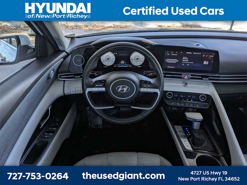 Thumbnail: 2022 Hyundai Elantra - 16