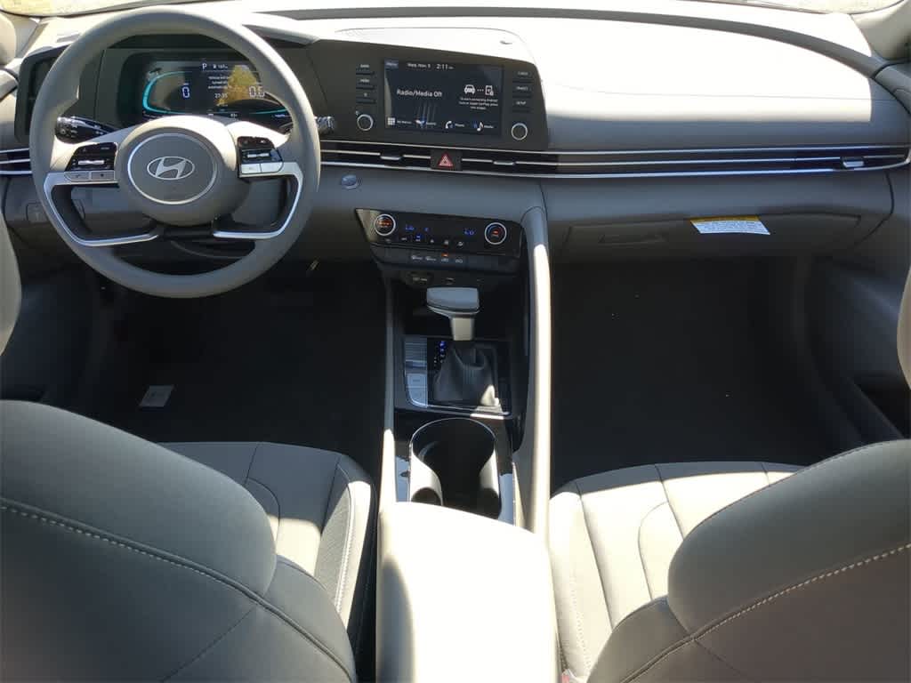 Thumbnail: 2026 Hyundai Elantra - 15