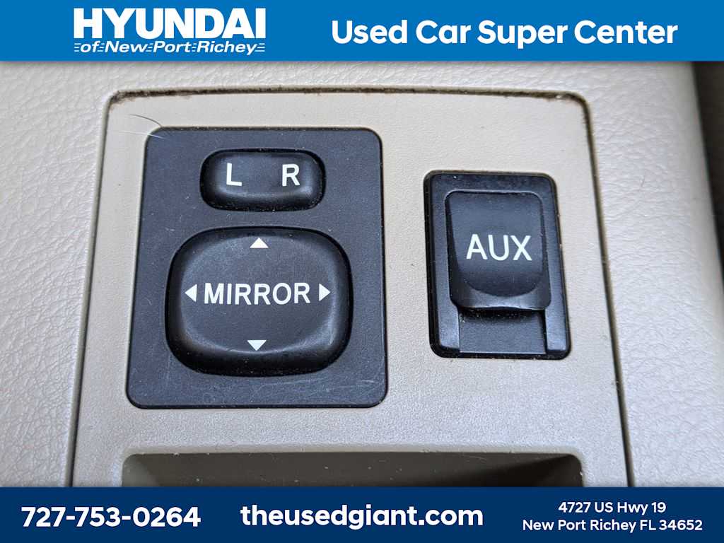 Thumbnail: 2010 Toyota RAV4 - 27