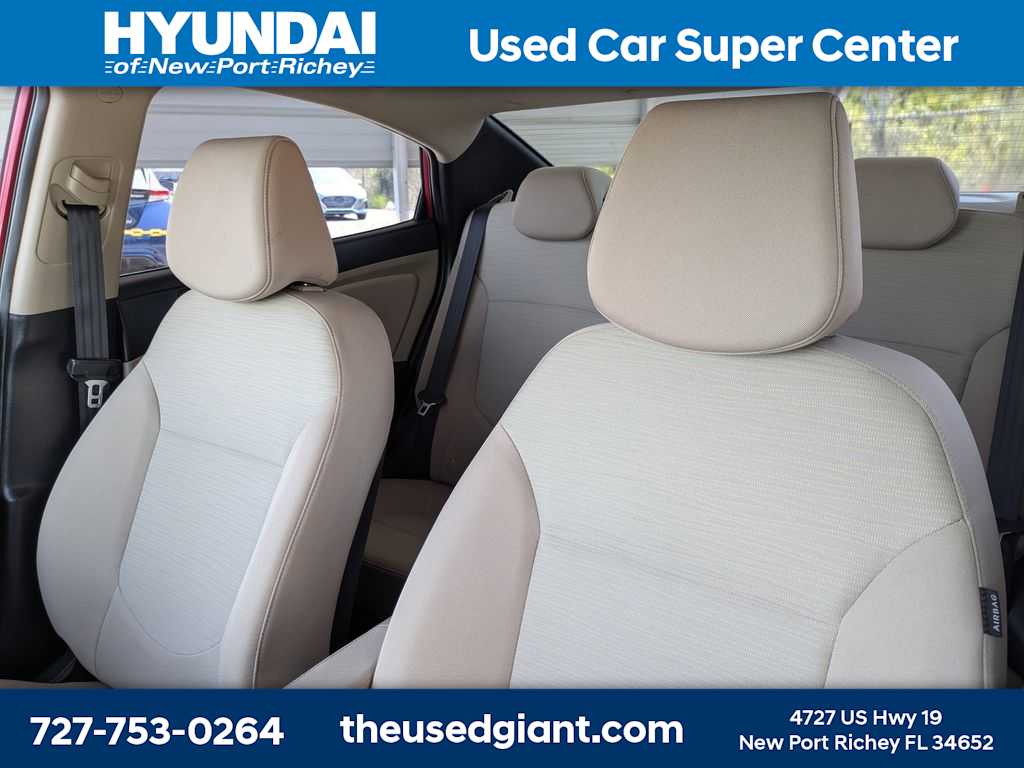 Thumbnail: 2016 Hyundai Accent - 7