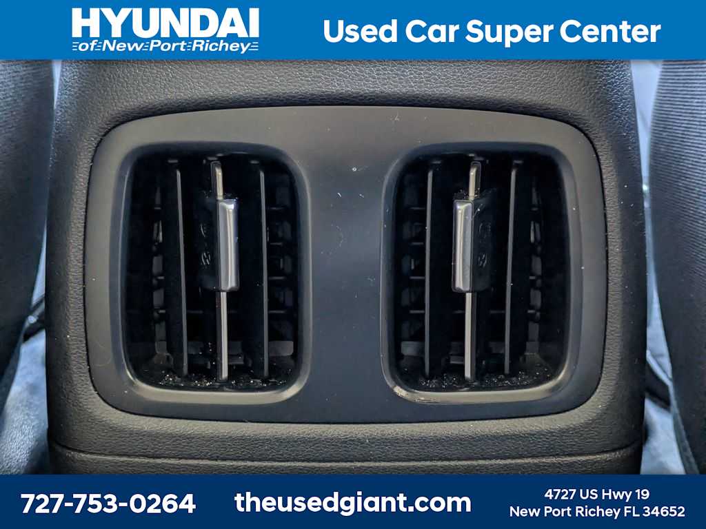 Thumbnail: 2023 Hyundai Tucson - 16