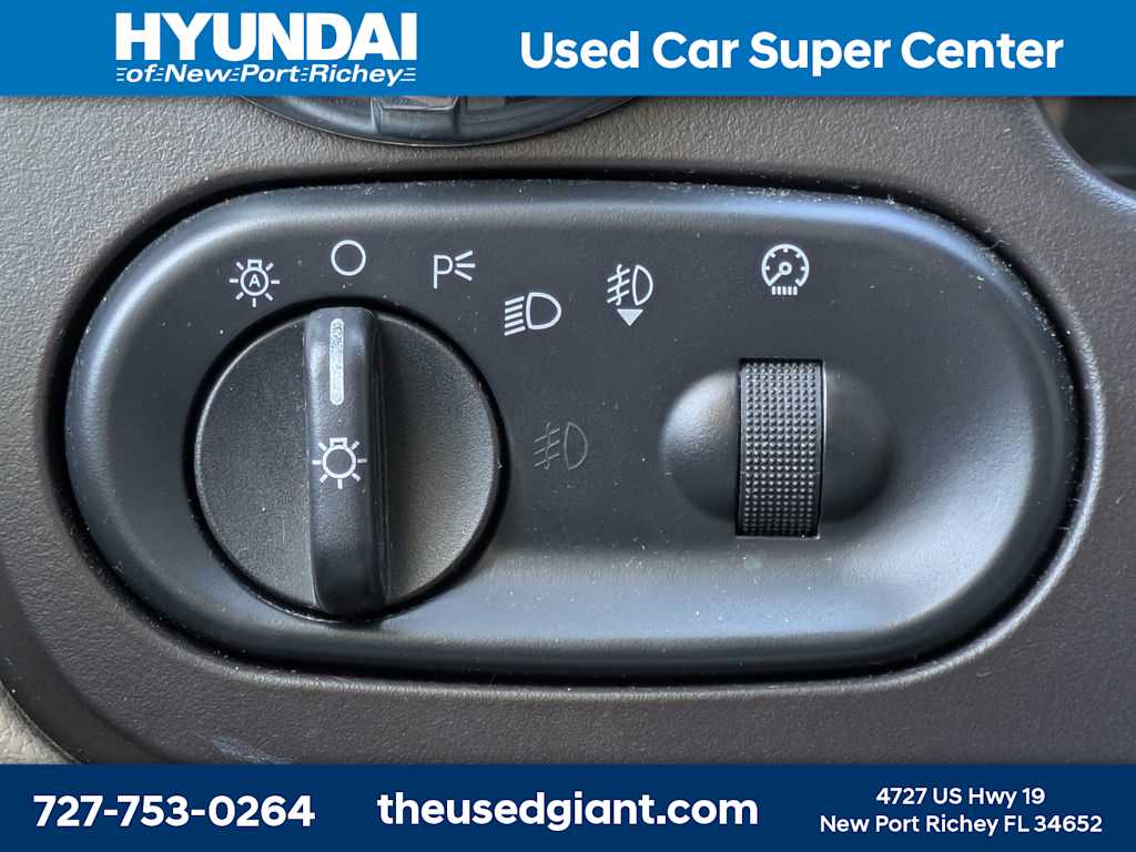 Thumbnail: 2005 Ford Expedition - 33