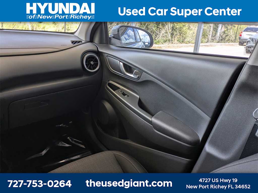 Thumbnail: 2022 Hyundai Kona - 17