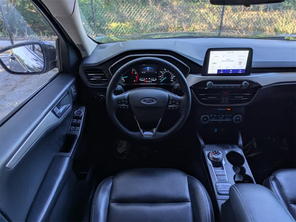 Thumbnail: 2020 Ford Escape - 21