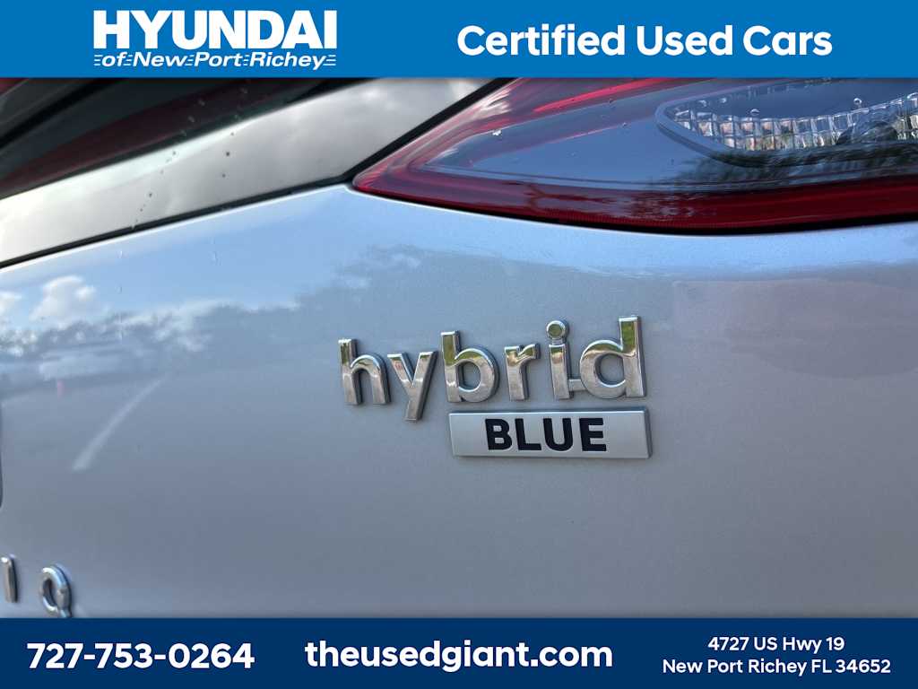 Thumbnail: 2021 Hyundai Ioniq - 9