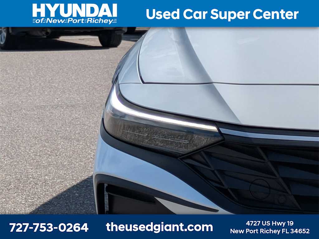 Thumbnail: 2024 Hyundai Elantra - 9