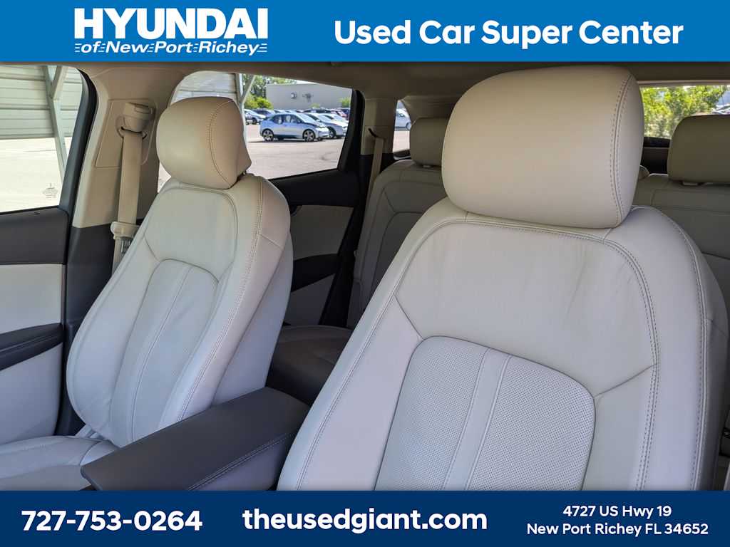 Thumbnail: 2020 Lincoln Nautilus - 7