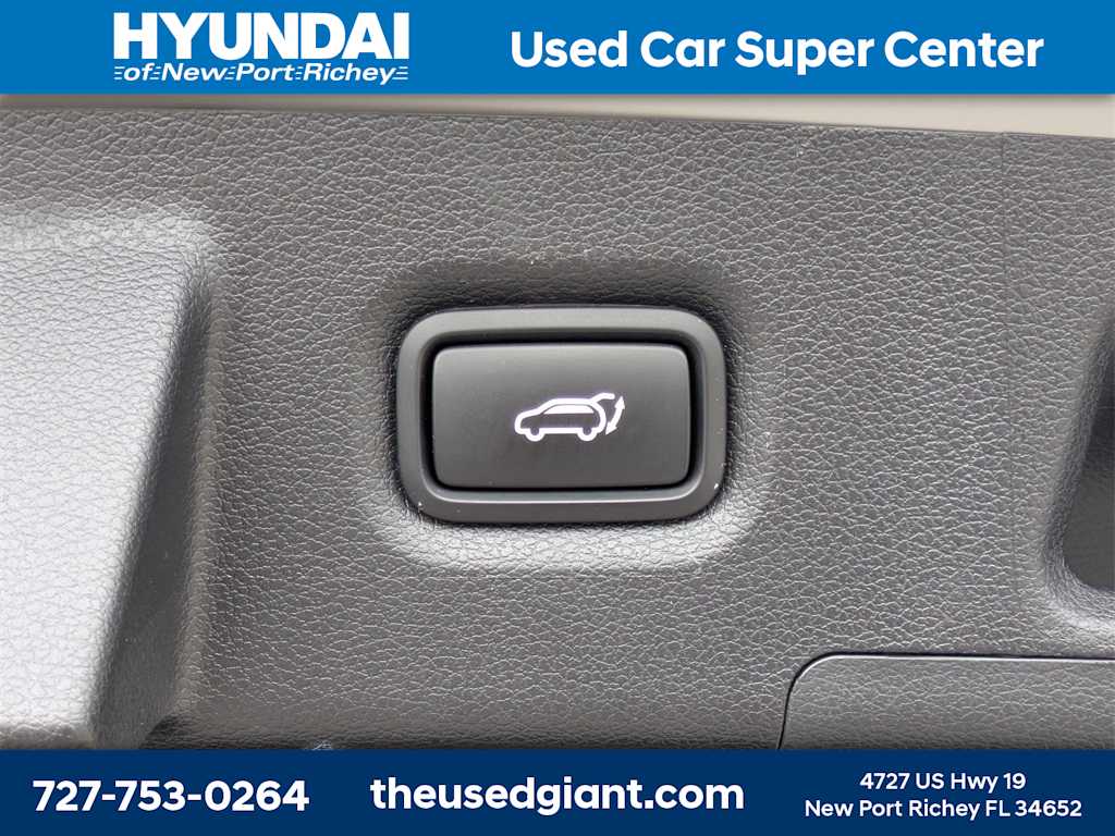 Thumbnail: 2022 Hyundai Santa Fe - 13