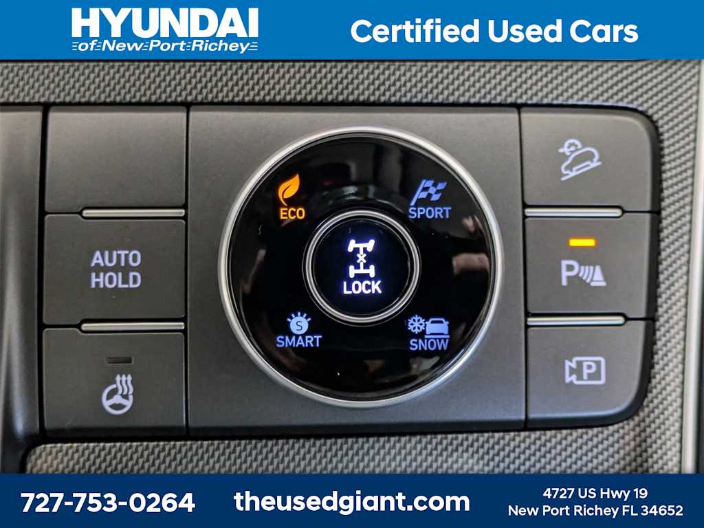 Thumbnail: 2023 Hyundai Santa Fe - 31