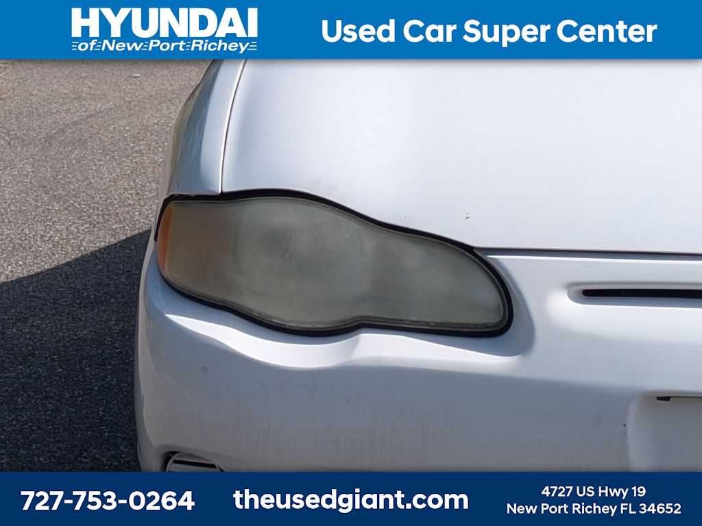 Thumbnail: 2000 Chevrolet Monte Carlo - 9
