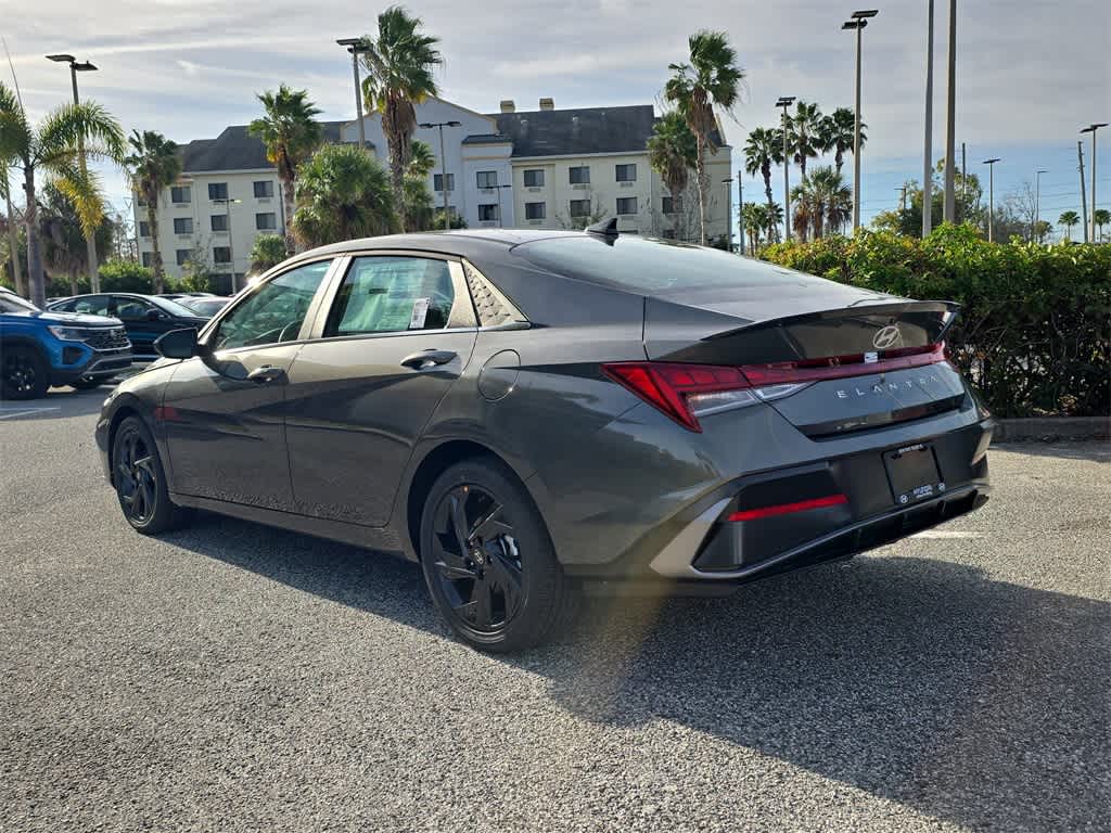 Thumbnail: 2026 Hyundai Elantra - 4