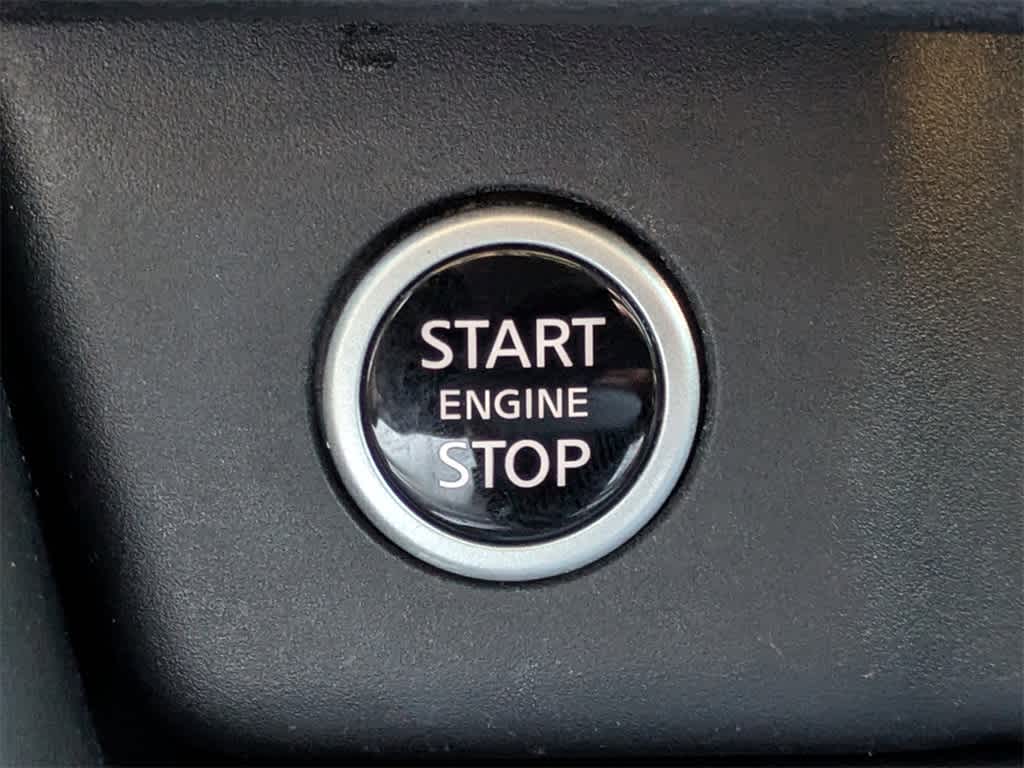 Thumbnail: 2021 Nissan Rogue - 40