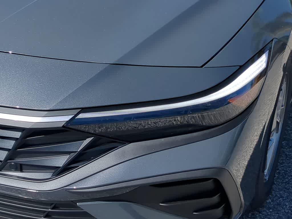 Thumbnail: 2026 Hyundai Elantra - 11