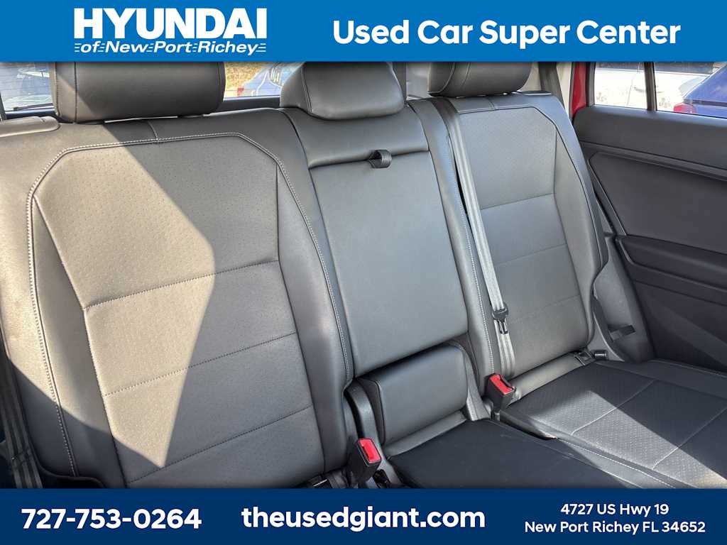 Thumbnail: 2019 Volkswagen Tiguan - 10