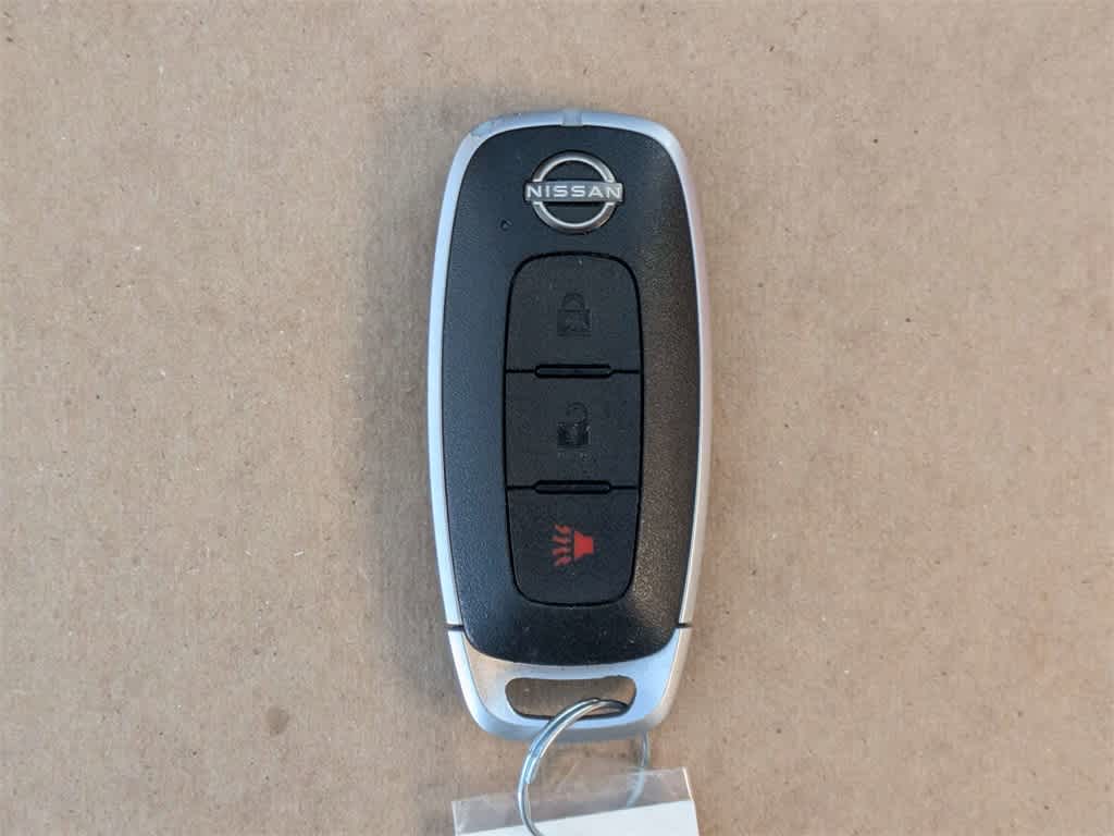 Thumbnail: 2025 Nissan Kicks - 32