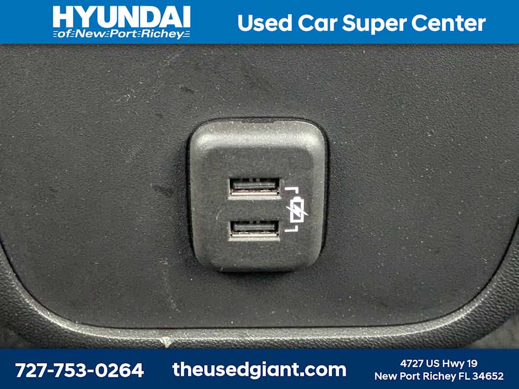 Thumbnail: 2022 GMC Terrain - 18