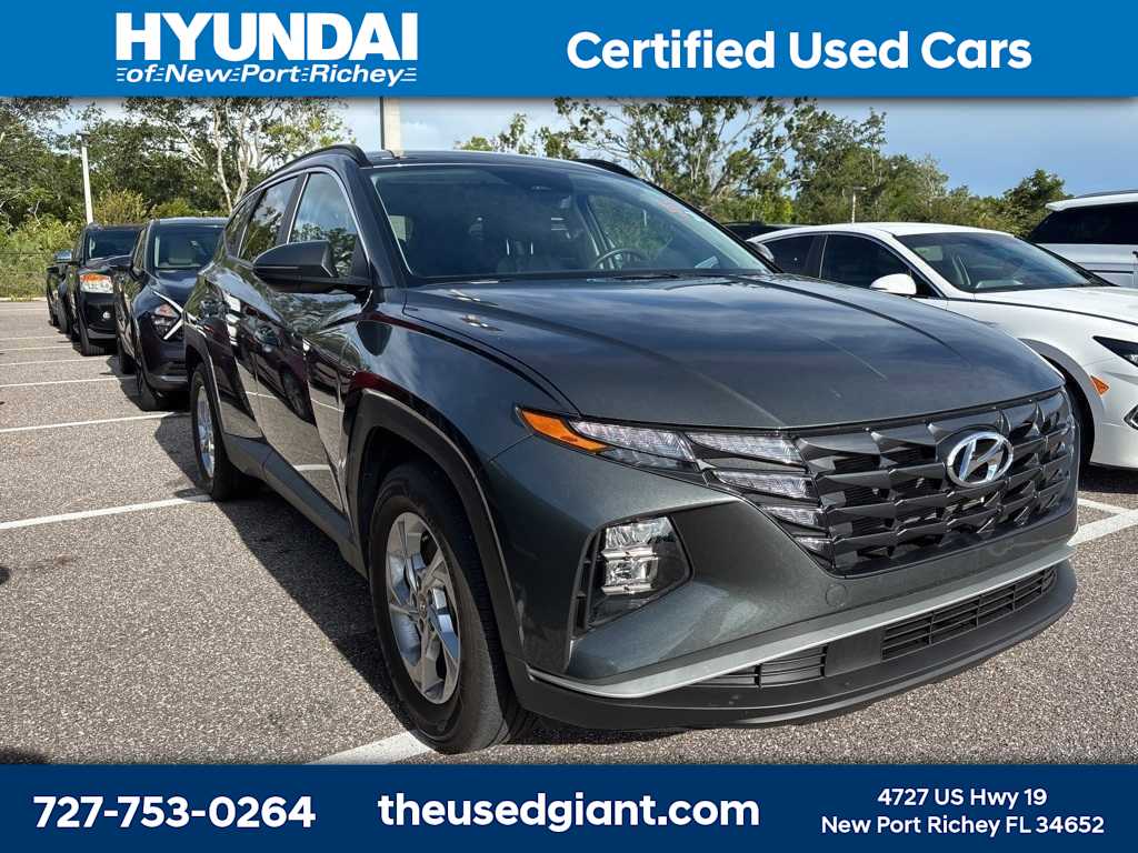 Thumbnail: 2022 Hyundai Tucson - 4