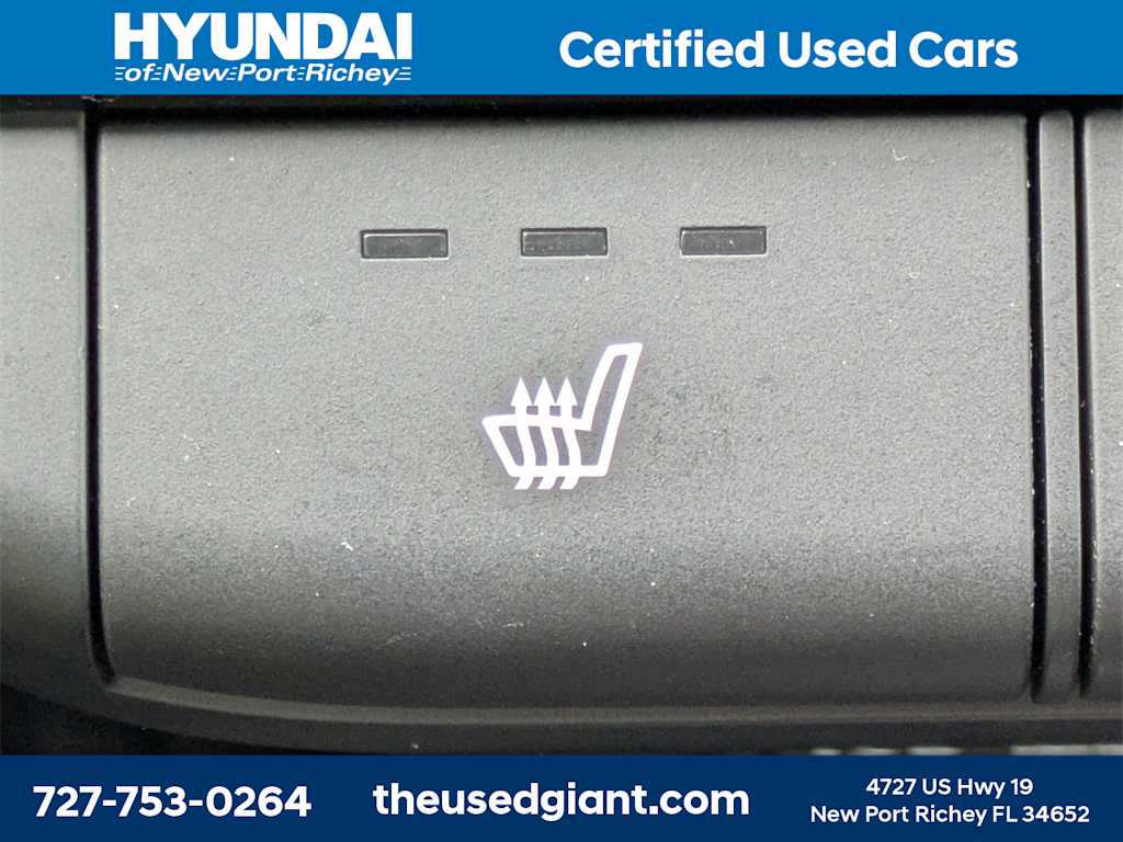 Thumbnail: 2022 Hyundai Elantra - 24