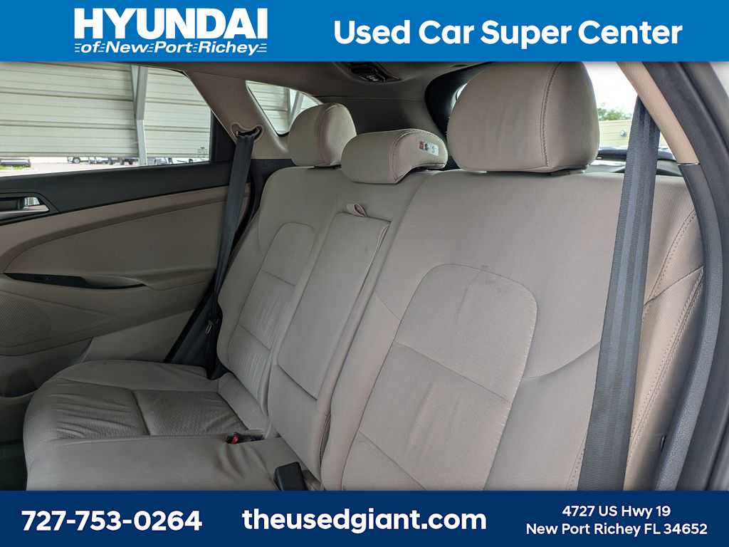 Thumbnail: 2020 Hyundai Tucson - 14