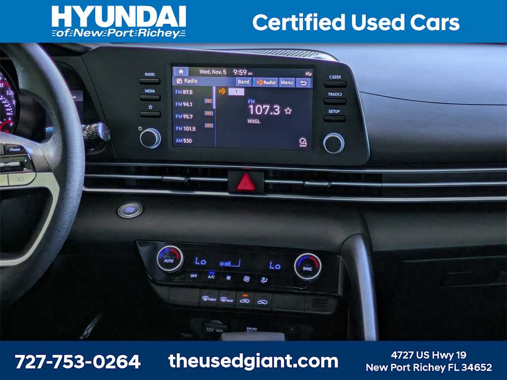 Thumbnail: 2023 Hyundai Elantra - 17