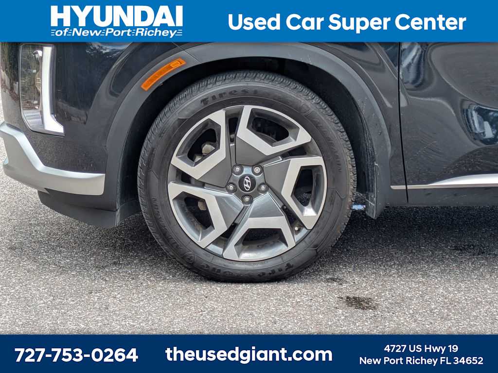 Thumbnail: 2023 Hyundai Palisade - 10