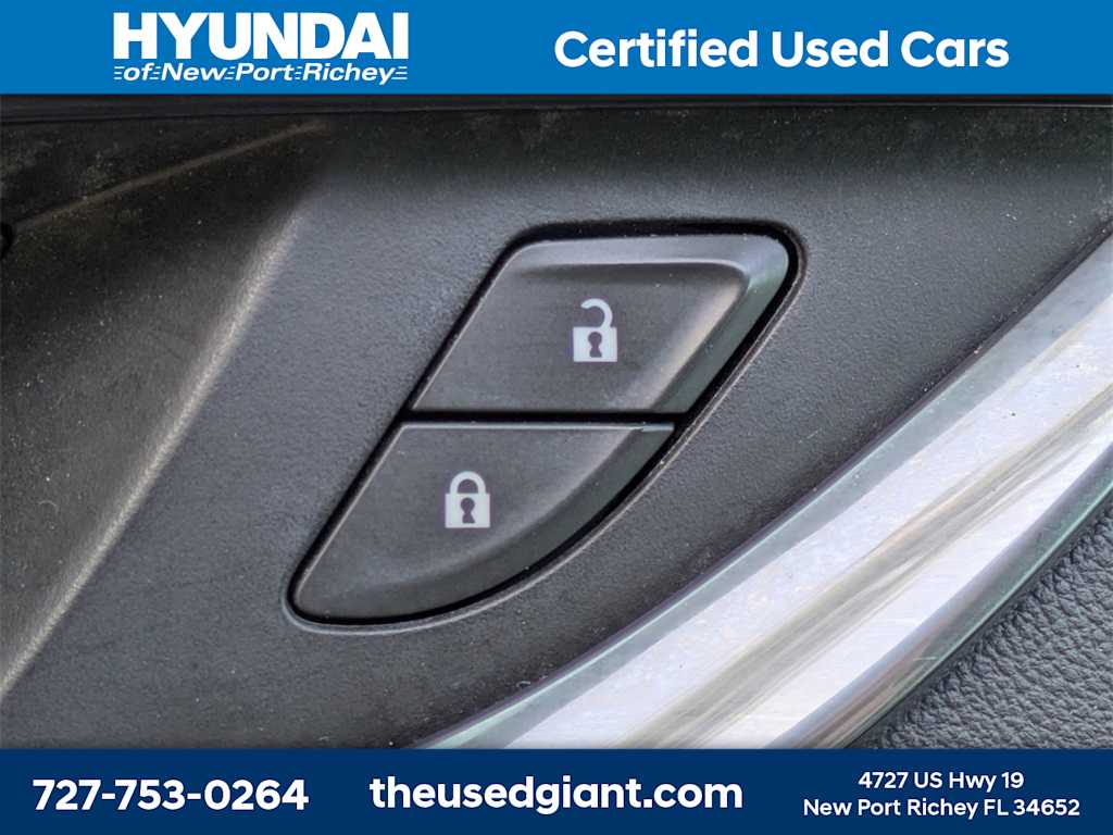 Thumbnail: 2020 Buick Enclave - 32