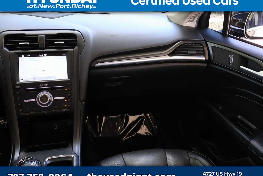 Thumbnail: 2017 Ford Fusion - 16