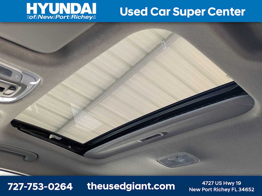 Thumbnail: 2025 Hyundai Elantra - 20