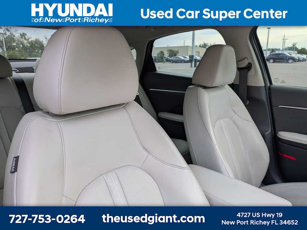 Thumbnail: 2023 Hyundai Sonata - 6