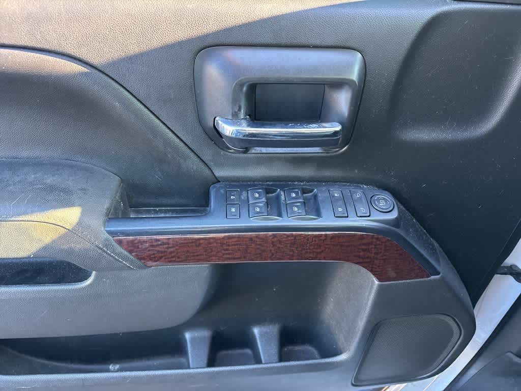 Thumbnail: 2016 GMC Sierra 1500 - 11