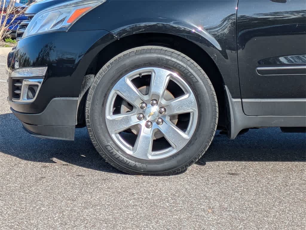 Thumbnail: 2017 Chevrolet Traverse - 10