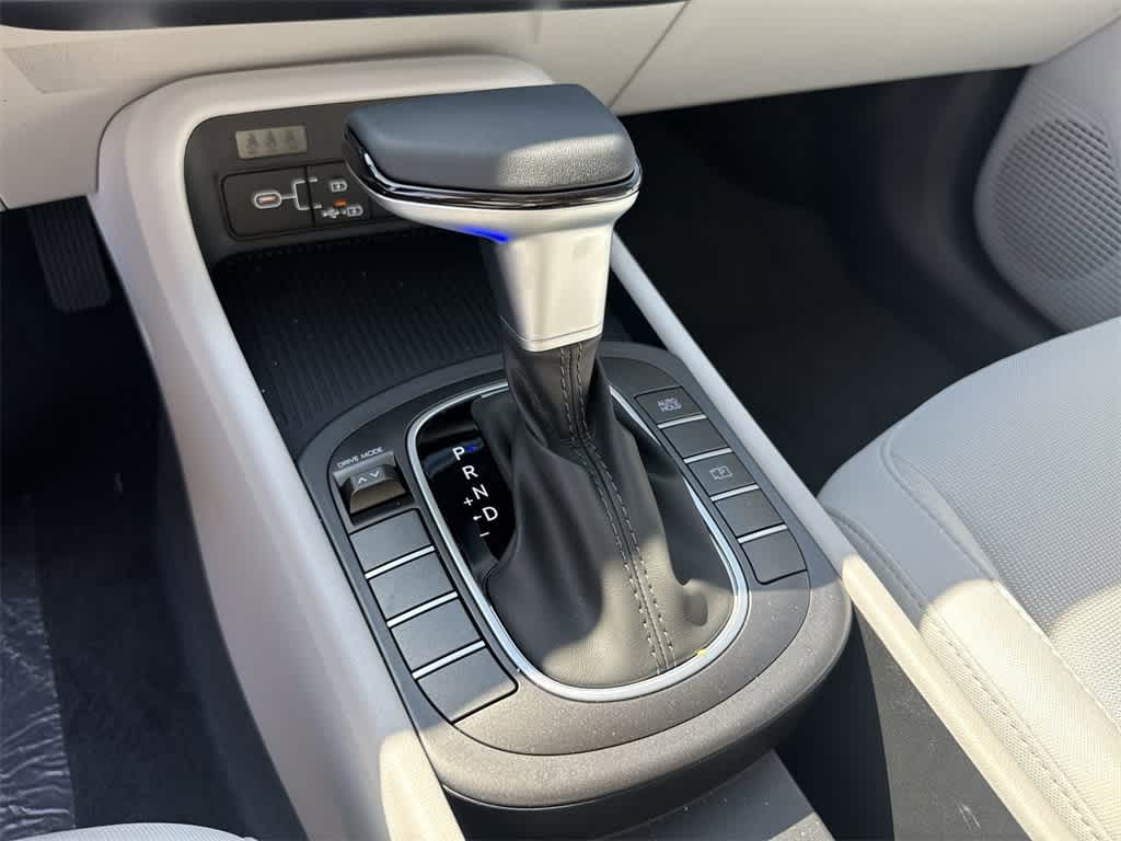 Thumbnail: 2025 Hyundai Kona - 28