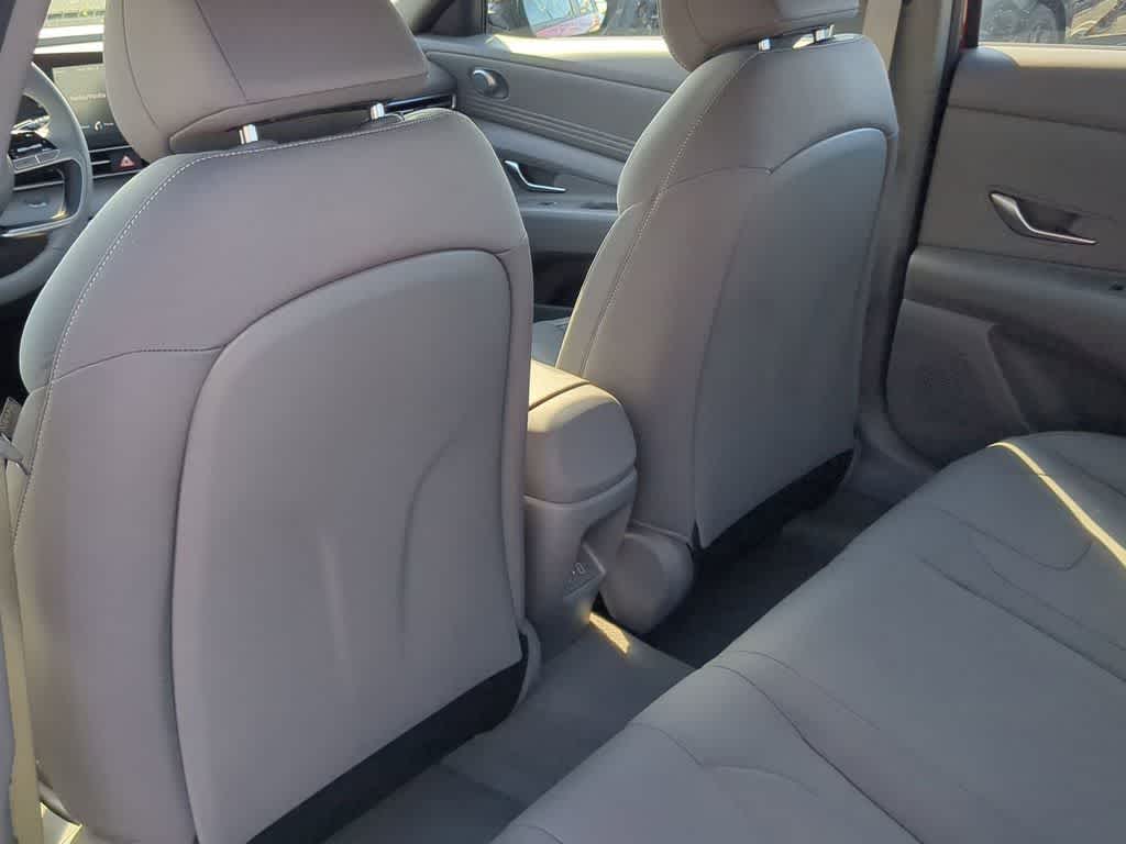 Thumbnail: 2026 Hyundai Elantra - 19