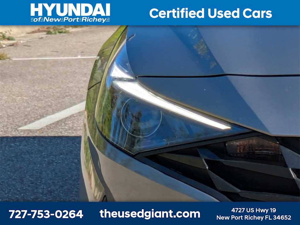 Thumbnail: 2023 Hyundai Elantra - 9