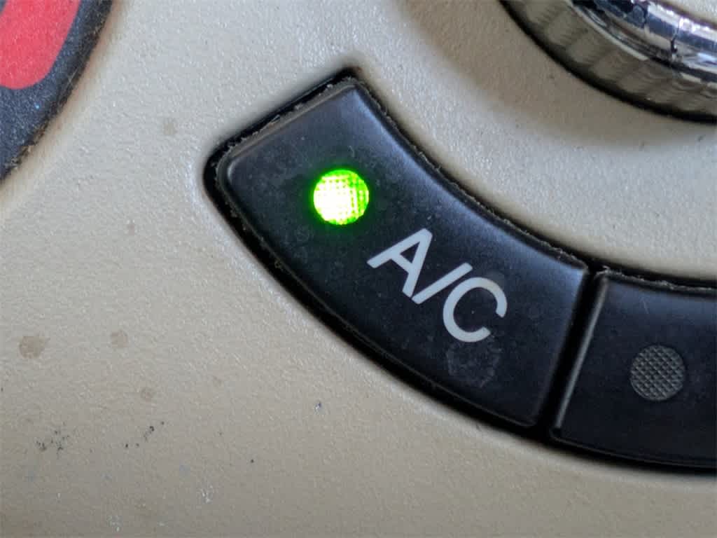 Thumbnail: 2009 Chevrolet Aveo - 21