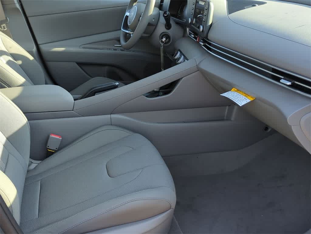 Thumbnail: 2026 Hyundai Elantra - 22