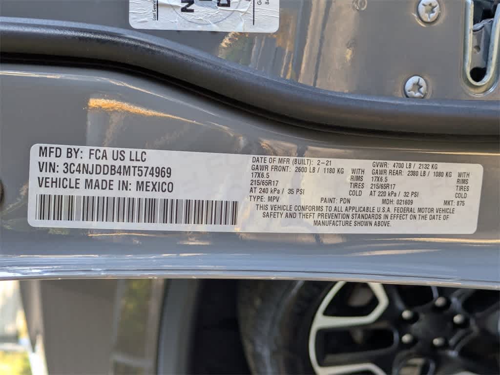 Thumbnail: 2021 Jeep Compass - 38