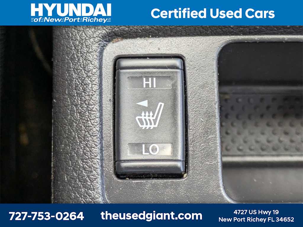 Thumbnail: 2018 Nissan Rogue Sport - 27