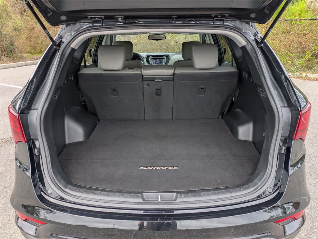 Thumbnail: 2017 Hyundai Santa Fe - 12